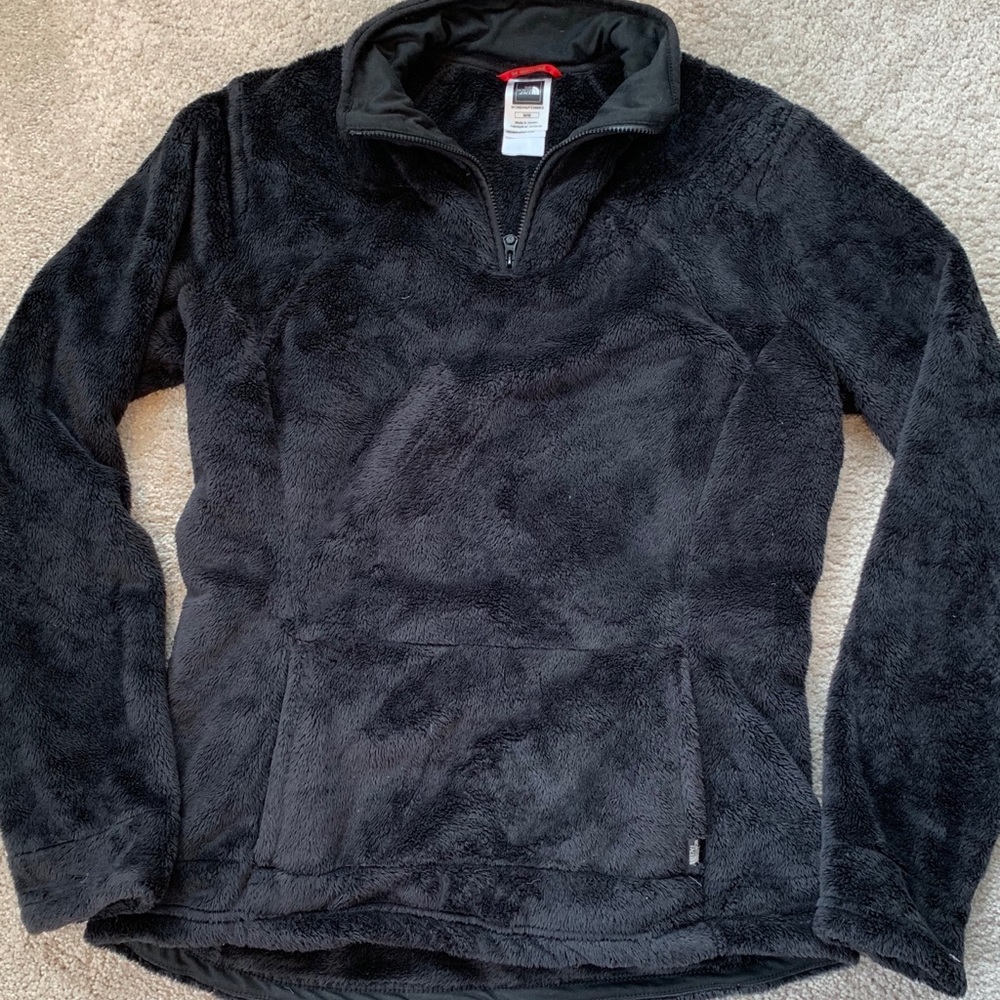 EUC The North Face fleece pullover; Size M